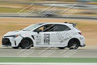 media/Sep-27-2025-Speed Ventures (Sat) [[6606706ef0]]/Yellow group/Turn 6/